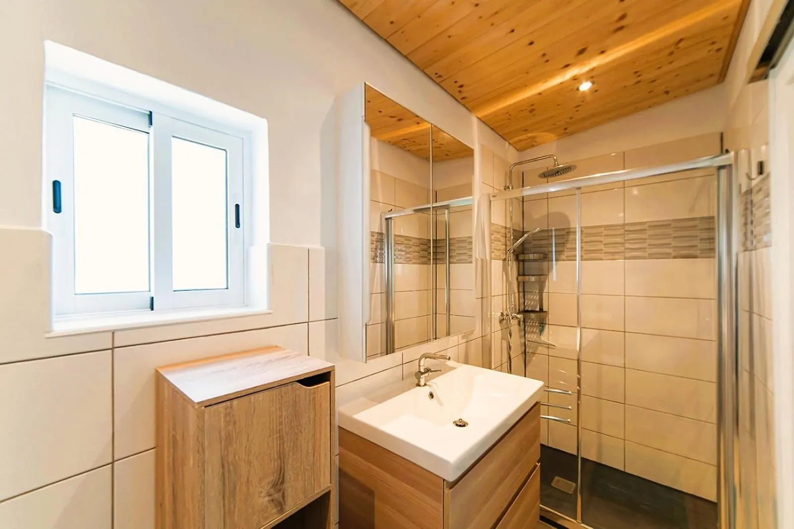 شقة Tiny House Madora - Sea View - Amazing Garden - Quiet Location - Bodegas & Hiking Trails Nearby La Asomada